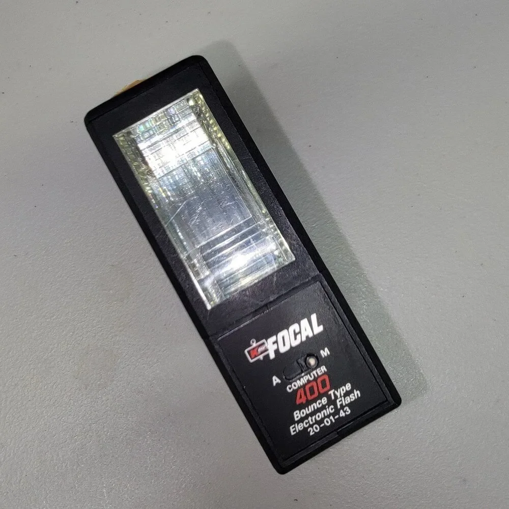 Focal 400 FLASH UNIVERSAL Bounce Type Electronic Flash 20-01-43 Untested Parts
